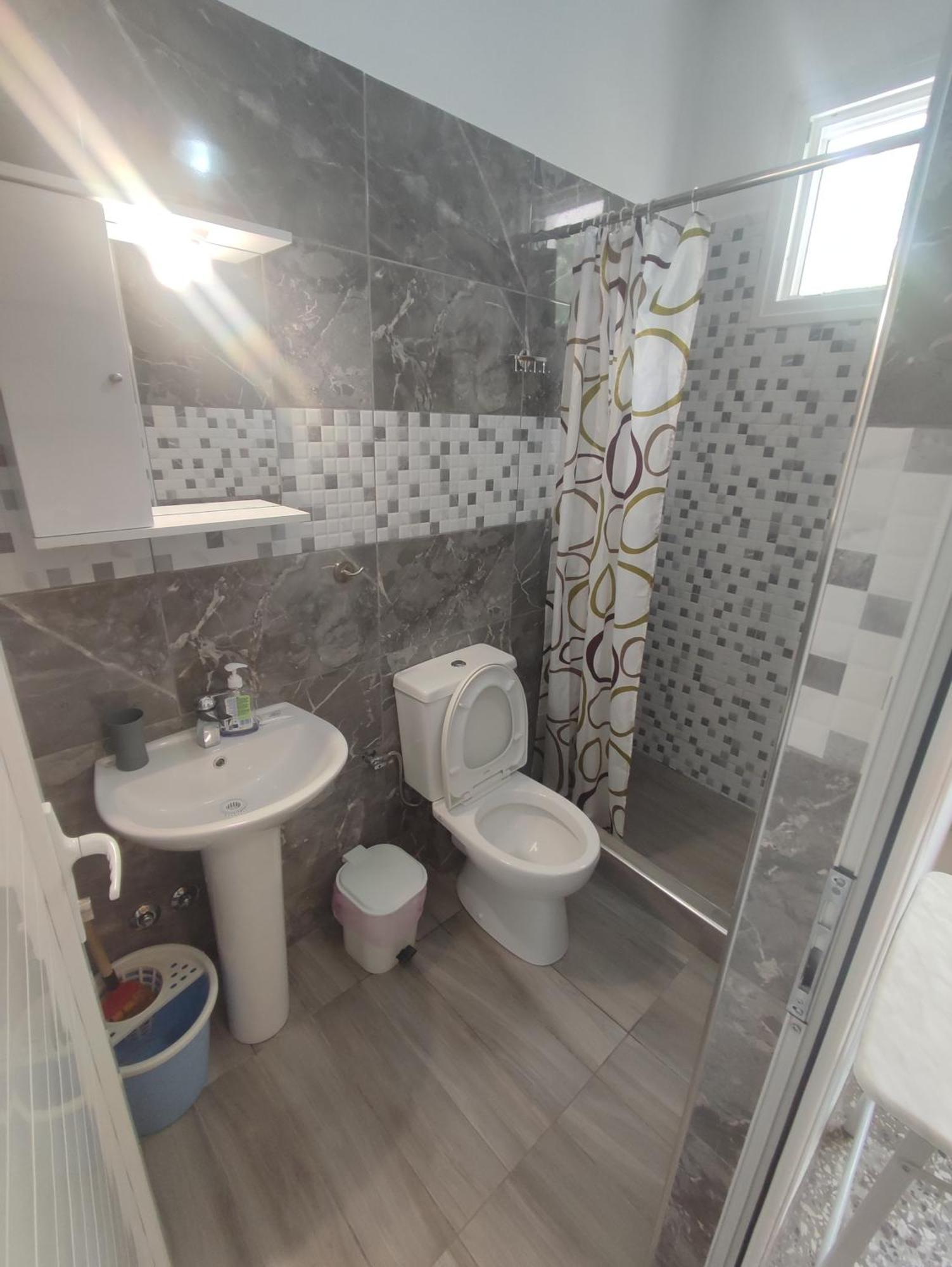 Michalos Apartments Paralía Skotínis Eksteriør billede